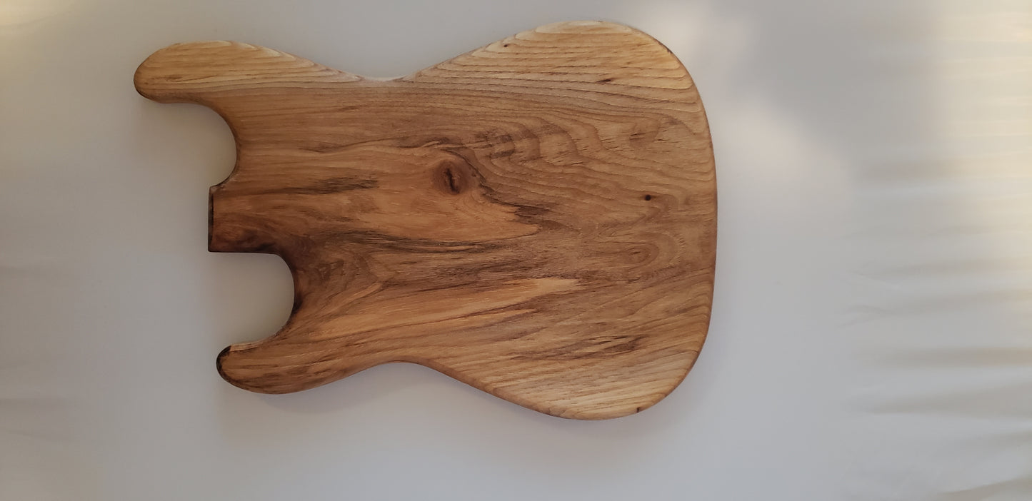 CUSTOM CRAFTED CHARCUTERIE BOARDS