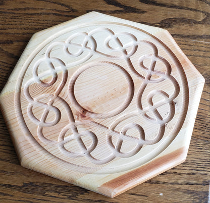 CUSTOM CRAFTED CHARCUTERIE BOARDS